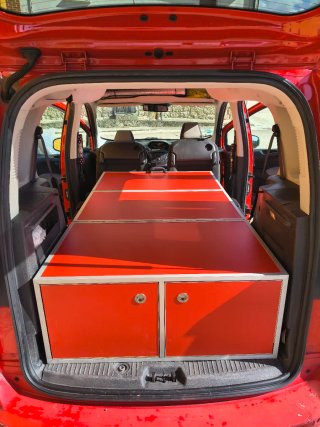 Cama/mueble Camper Ford Tourneo courier y otros.