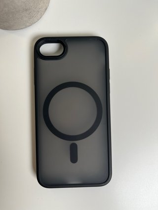 iPhone SE (3ª Gen) 2022 + Custodia Magnetica
