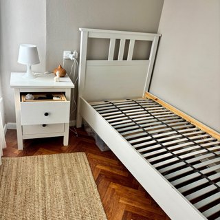 Cama individual IKEA + mesita noche