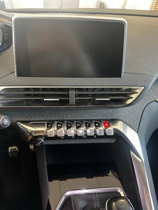 Peugeot 3008 2020