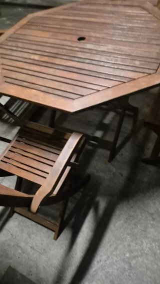 Juego mesa y 4 sillas de teca