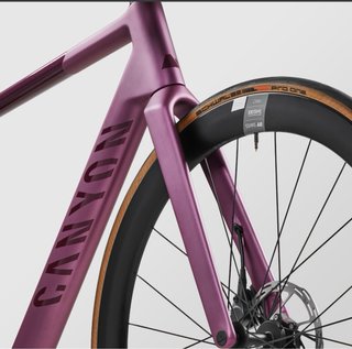 Bicicleta Canyon Ultimate CF SLX 8 ETAP