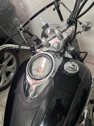 Moto Cruiser/Touring Negra 1100cc