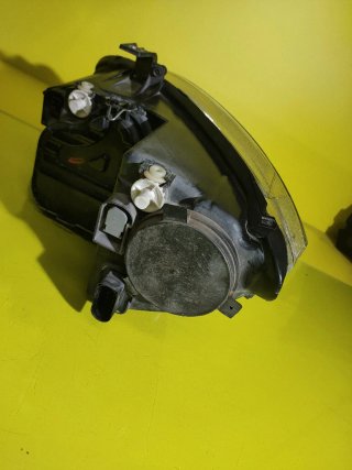 FARO DELANTERO DERECHO SEAT LEON II 2006-