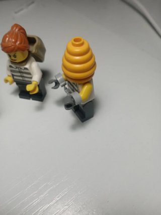 Figuras Lego Presos con Accesorios