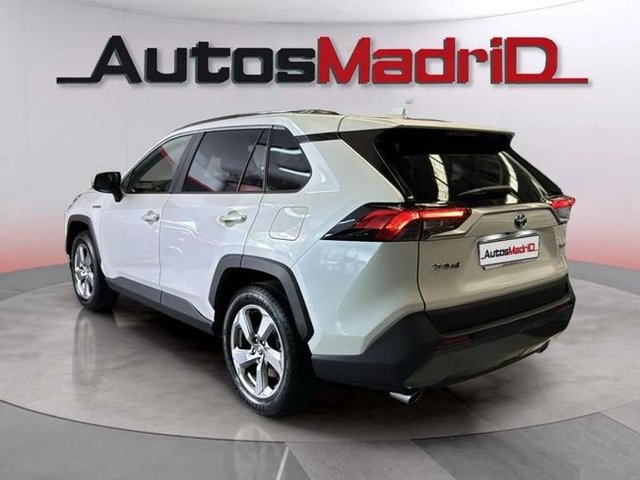 Toyota Rav4 2.5l 220H Advance
