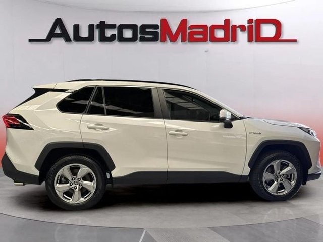 Toyota Rav4 2.5l 220H Advance