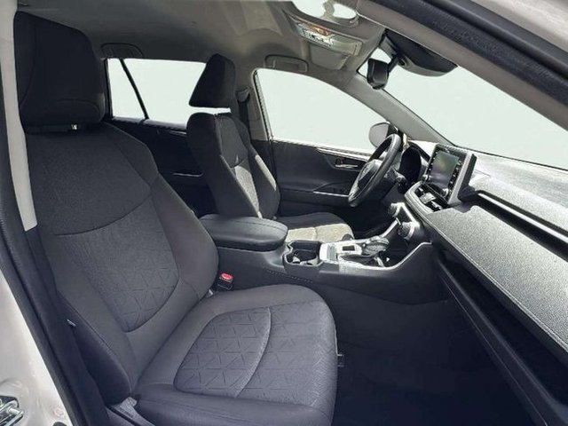Toyota Rav4 2.5l 220H Advance