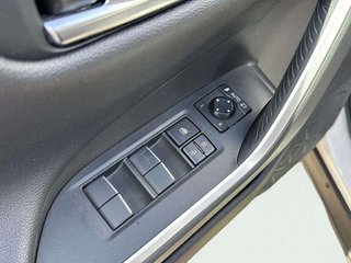Toyota Rav4 2.5l 220H Advance