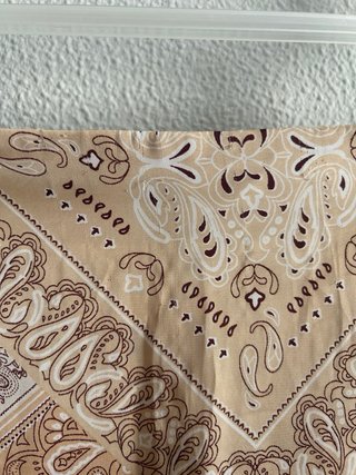 Falda satinada con estampado