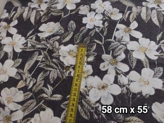 Retales de loneta con estampados variados