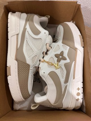 Louis Vuitton Skaters Talla 43 Beige/Blanco