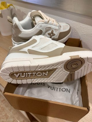 Louis Vuitton Skaters Talla 43 Beige/Blanco