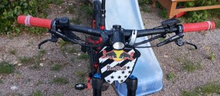 Bicicleta Eléctrica Roja