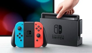 Nintendo Switch Azul y Rojo