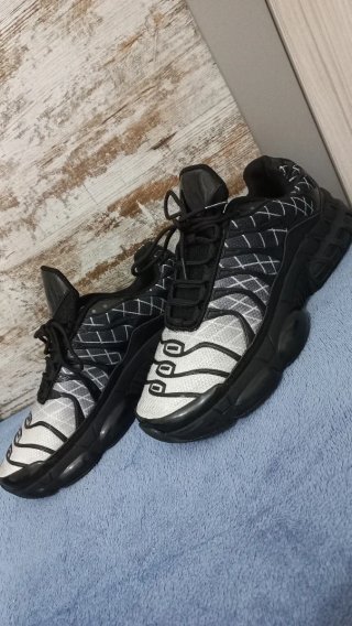 Zapatillas deportivas talla 43