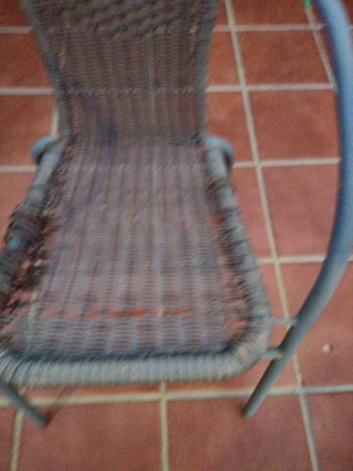 Conjunto mesa y 2 sillas metal y cristal