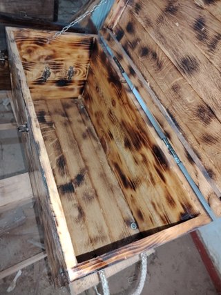 Baúl de madera hecho a mano 36x66x29cm