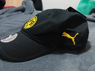 Gorra Puma BVB 09 Negra y Amarilla