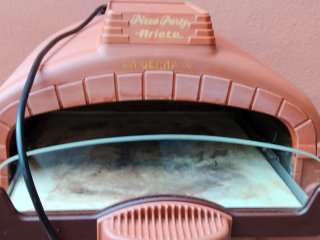 Forno per pizza in pietra Ariete