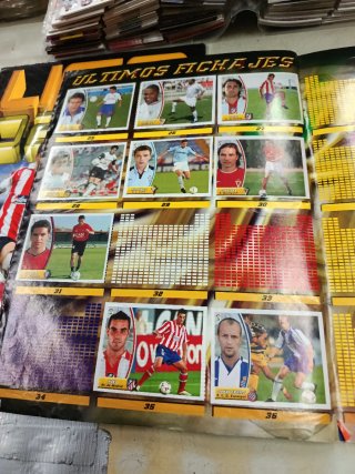 Álbum Liga 2003/2004 Incompleta leer