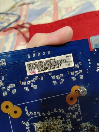Tarjeta Gráfica Asus PCI Express 512MB