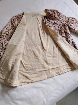Chaqueta japonesa Zara bordada