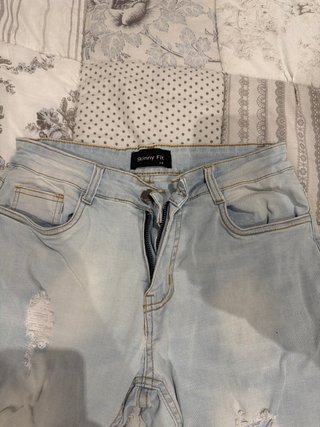 Tejano corto Skinny Fit Roto Talla M