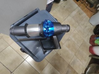 2 aspirapolvere Dyson