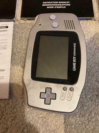 Game Boy Advance Platino