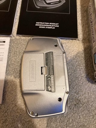 Game Boy Advance Platino