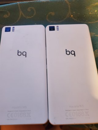 2 móviles BQ blancos