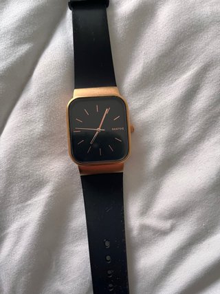 Reloj PARFOIS Negro y Dorado