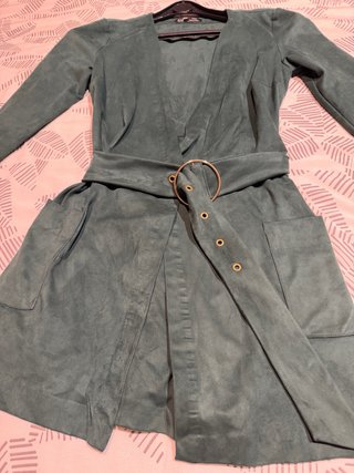 Vestido verde con cinturón