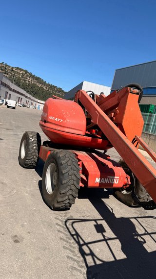 Plataforma Elevadora Manitou