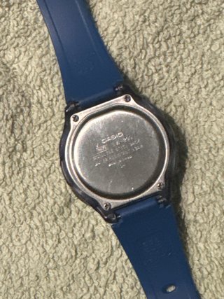 Reloj Casio Digital Azul y Plateado
