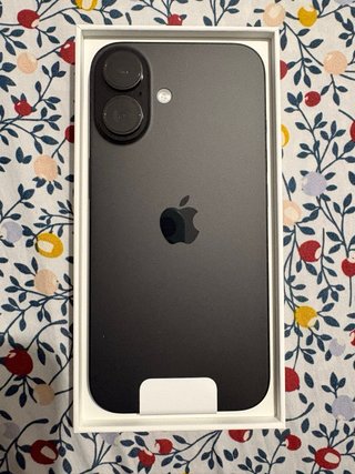 iPhone 16 Negro 128GB