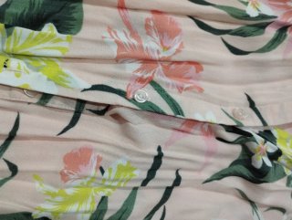 Blusa sin manga floral