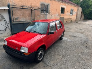 Renault super5  1988
