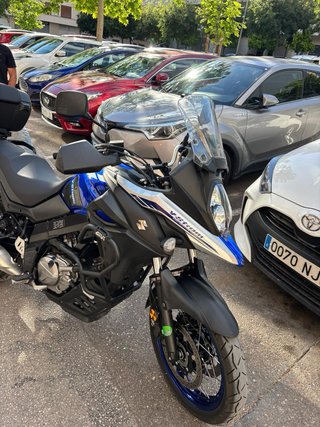 Yamaha V-Strom 650