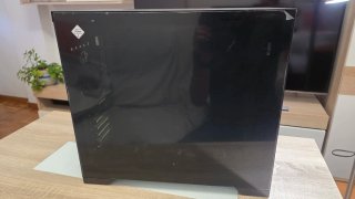 Caja PC FSP CMT580 - Nueva/Precintada (E-ATX)