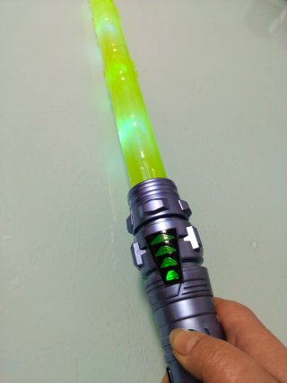 Sable de luz y sonido