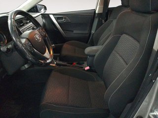 Toyota Auris Hybrid Feel!