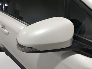 Toyota C-HR 180H Advance 135 kW (184 CV)