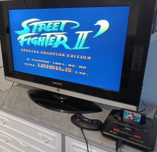 Sega Mega Drive II + Street Fighter II