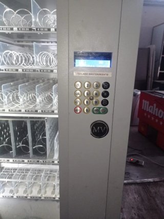Máquina expendedora Vending  No lleva monedero