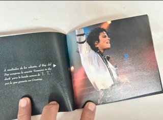 PRECINTADO-CD BAD MICHAEL JACKSON + LIBRO LEGEND d