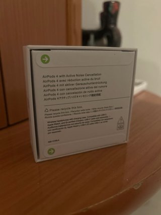 AirPods 4 NUEVOS precintados Garantía Apple