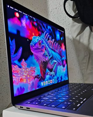MACBOOK PRO 2017
