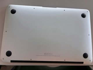 MacBook Air 2014 11’ (1,08Kg)